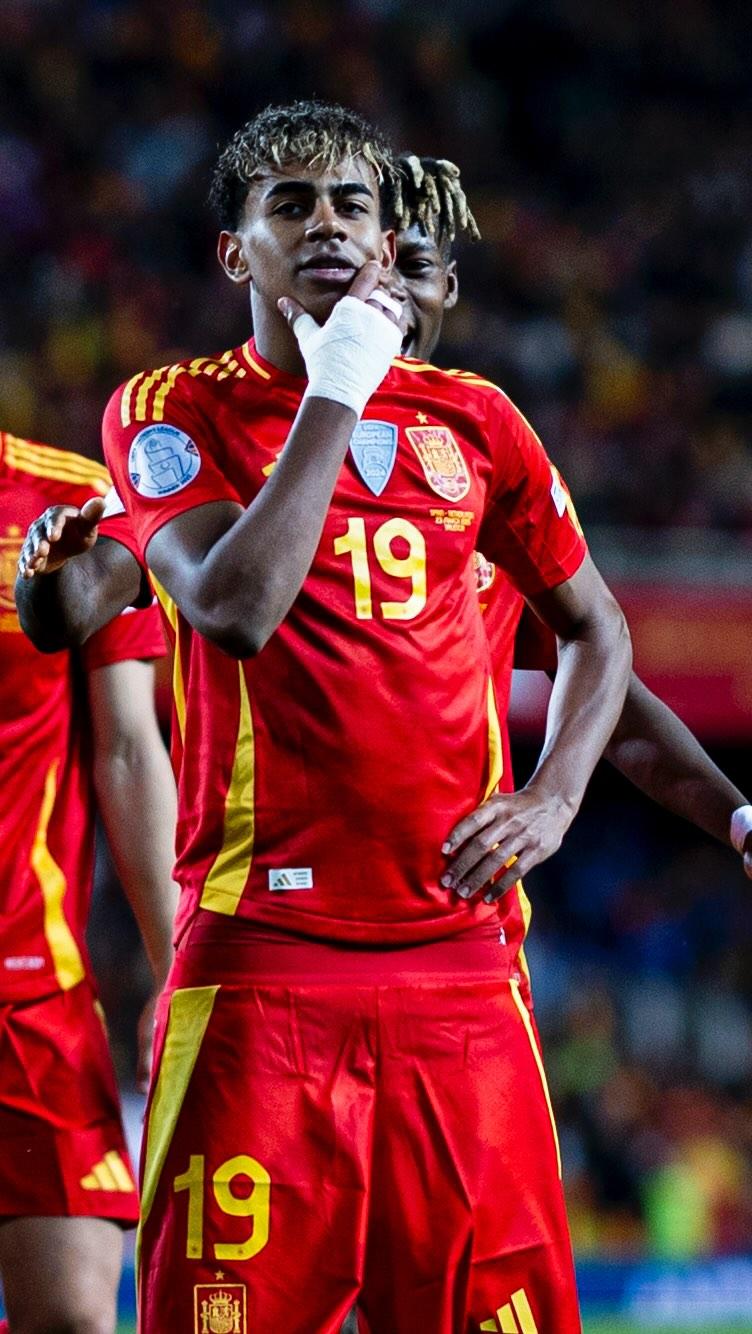 阿森纳在欧冠开云节奏中的选择，像一支耐心的强队